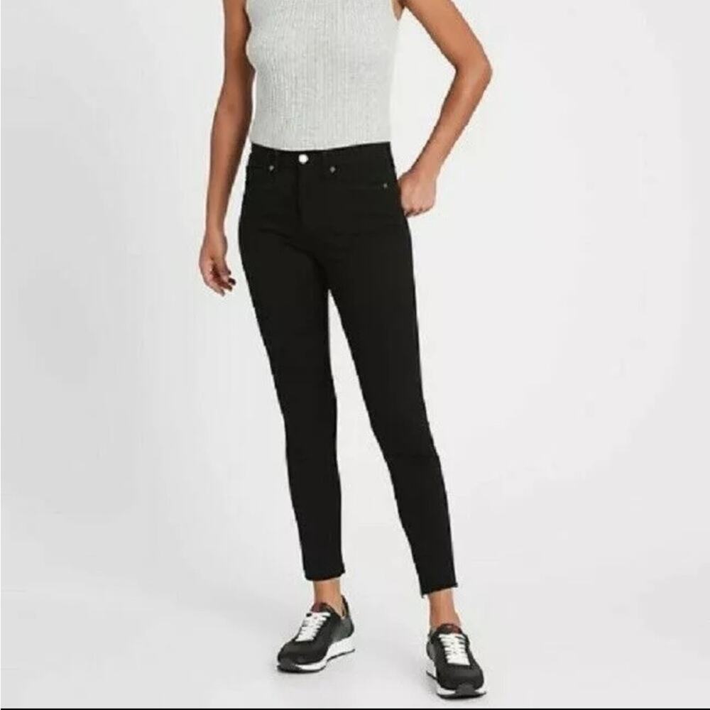 Banana Republic High Rise Skinny Black Fade Resistant Denim Jean